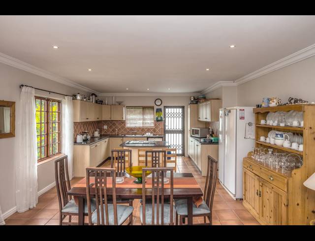 3 BEDROOM HOUSE RENTED IN SUNRIDGE PARK